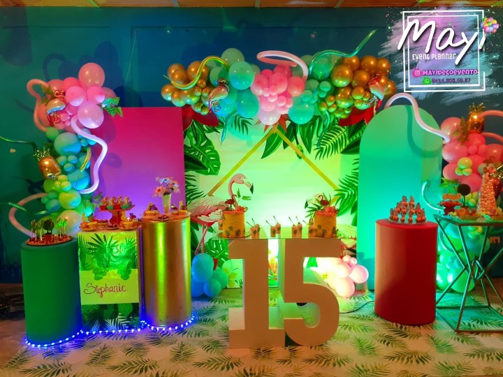 Decoración de quinceañera y cumpleaños — Sublimayi